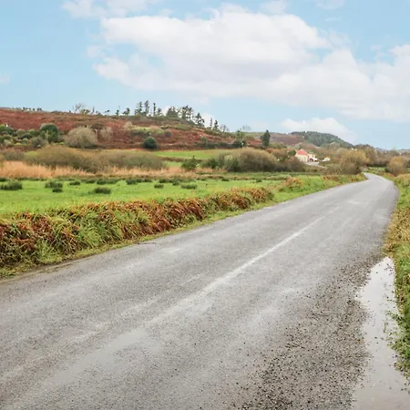 Nyaraló Lough Cluhir